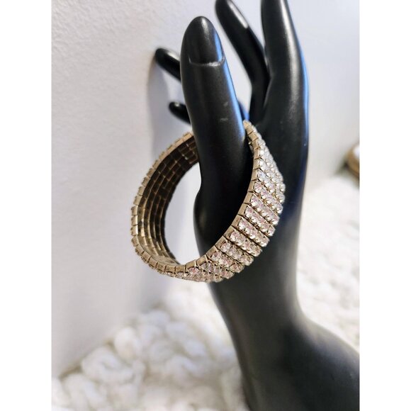 Vintage Stretch Rhinestone Five Row Stretch Bracelet Glitter Bracelet - Picture 4 of 10